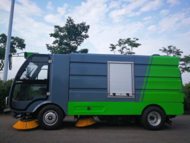 Ruiqing S28 pure electric road sweeper and car wash